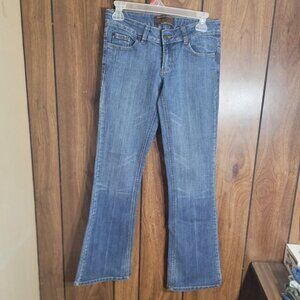 Women UB Jeans Straight Leg/ Jambe Droite Size 26